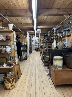 Vermont Antique Mall by null