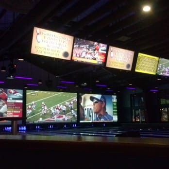 Plank - Bowling lanes - Bowling Near Me - Oakland, California Plank - Bowling lanes - Bowling Near Me - Oakland, California
