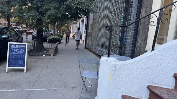 Café Chrystie by null