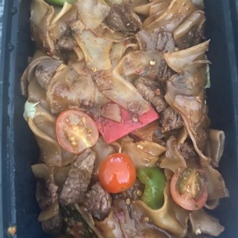 Malai Kitchen - Drunken noodles - Thai Near Me - Dallas, Texas