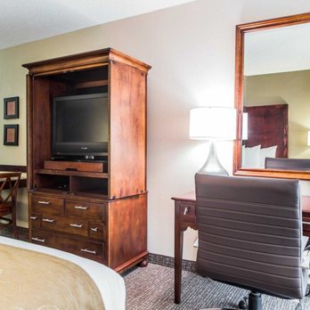 Comfort Suites - Hotels Near Me - Sumter, South Carolina