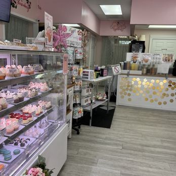 The Cheesecakery - Store inside - Food Trucks Near Me - Cincinnati, Ohio