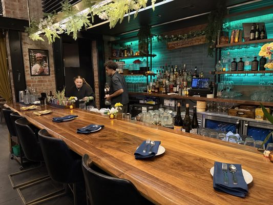 Lom Wong by null Lom Wong by null