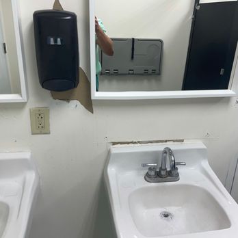 Tilt Studio - Bathroom - Arcades Near Me - Katy, Texas