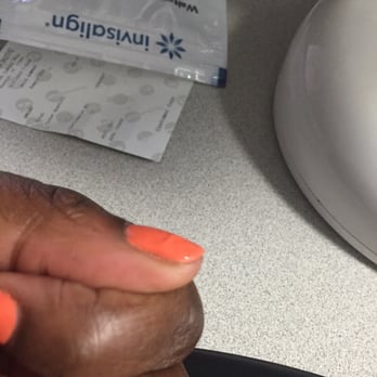 Vintage Nails - Bubbling shellac - Nail Salons Near Me - Houston, Texas