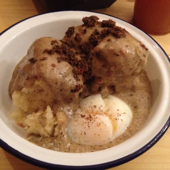 Bagel Miller - Biscuits and gravy - Comfort Food Near Me - Chicago, Illinois