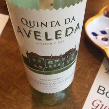 Vasco da Gama - Fantastischer Vinho Verde - Portuguese Near Me - Cologne, NW