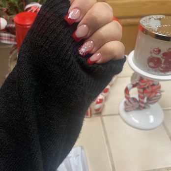 Diamond Nails - French tips - Nail Salons Near Me - Roseville, California Diamond Nails - French tips - Nail Salons Near Me - Roseville, California