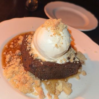 Trivoli Tavern - Sticky Date Cake - American Near Me - Chicago, Illinois