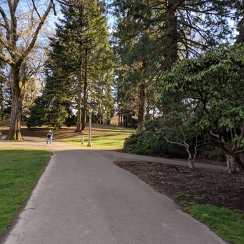 Laurelhurst Park - Parks Near Me - Portland, Oregon Laurelhurst Park - Parks Near Me - Portland, Oregon