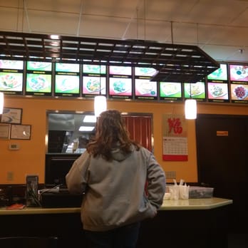Happy Dragon - Counter at the happy dragon - Chinese Near Me - Lawrenceburg, Indiana