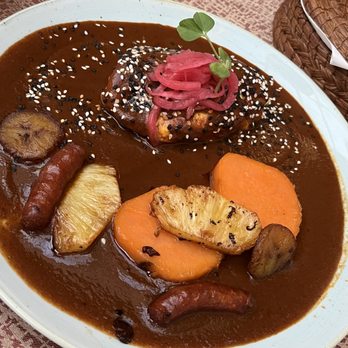 La Antigua Casona - Mole Mancha Manteles con Pechuga de Pollo. - Mexican Near Me - Tequila, JAL