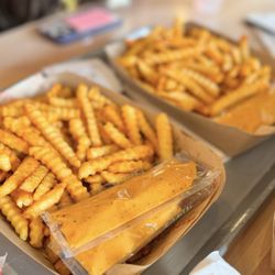 Main Chick Hot Chicken - Fries
