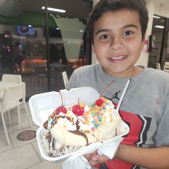 La Michoacana - Esto es una delicia , se los recomiendo todo en general sin duda alguna top#1 - Ice Cream & Frozen Yogurt Near Me - Rialto, California La Michoacana - Esto es una delicia , se los recomiendo todo en general sin duda alguna top#1 - Ice Cream & Frozen Yogurt Near Me - Rialto, California