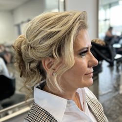 Beauty & Wellness by Adriana