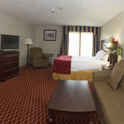 Hampton Falls Inn - Single Queen Bed