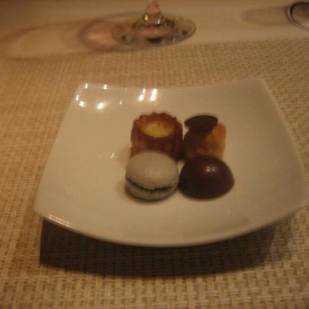 Le Bernardin - Course 9: Assorted Confections - French Near Me - New York, New York Le Bernardin - Course 9: Assorted Confections - French Near Me - New York, New York