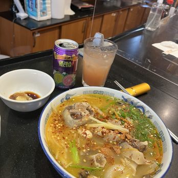 Ramen Nakamura - Spicy oxtail ramen - Ramen Near Me - Honolulu, Hawaii