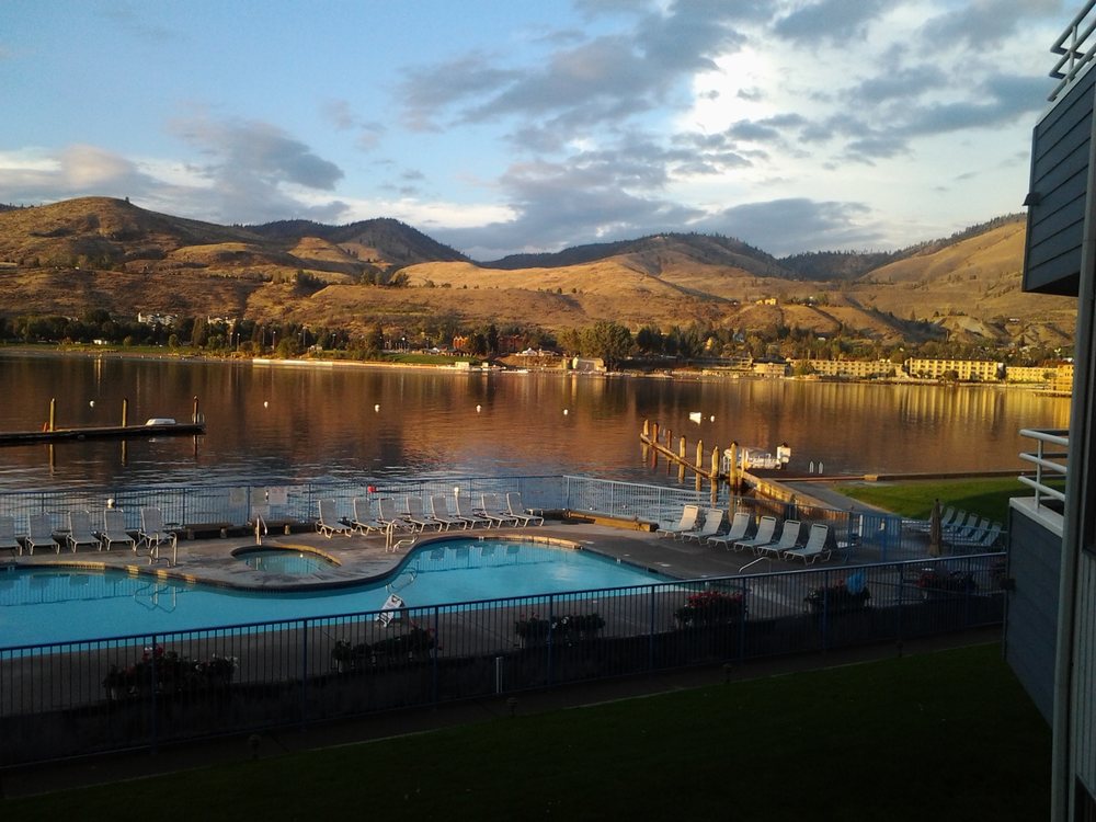 PEARSON’S PRIVATE RENTAL LAKE CHELAN CONDO Updated April 2024 103 N