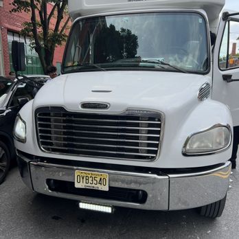 NJ Limo Bus - Grabage - Limos Near Me - Fairfield, New Jersey