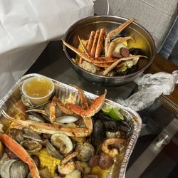 Island Seafood - Medium seafood boil
