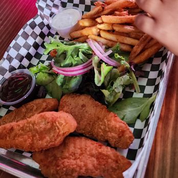Iguanas Bar - Dance Clubs Near Me - Pico Rivera, California Iguanas Bar - Dance Clubs Near Me - Pico Rivera, California