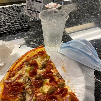 Mombo's Pizza - Pepperoni, Sausage & pepperonchini with a Sierra Mist. Don't get no better!... - Pizza Near Me - Santa Rosa, California