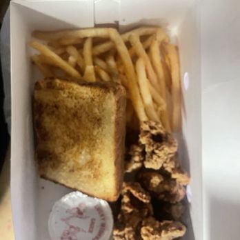 Lucky Wishbone - Chicken Wings Near Me - Tucson, Arizona