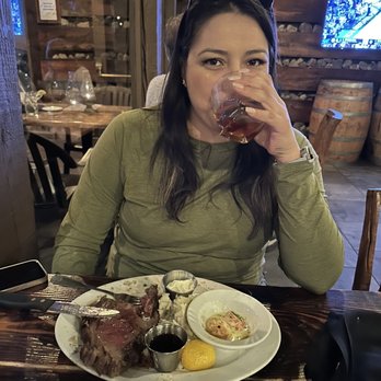Orange County Mining Company - Slow Roasted Prime Rib (10oz Miners Cut) - Steakhouses Near Me - Orange, California
