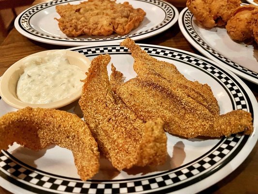 Babe's Chicken Dinner House by null