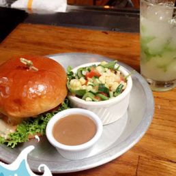 Bombay Burger