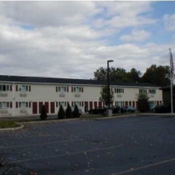 Country Inn Motel - Exterior View - Hotels Near Me - Mohnton, Pennsylvania Country Inn Motel - Exterior View - Hotels Near Me - Mohnton, Pennsylvania