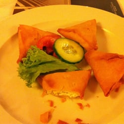Restaurant Taverna Syrtaki - Super leckere Tiropitakia