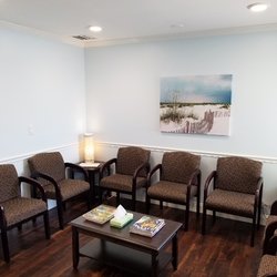 Ahner Medical Center - Waiting Area