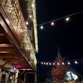 Oakside - Outside - Seafood Near Me - Big Bear Lake, California Oakside - Outside - Seafood Near Me - Big Bear Lake, California