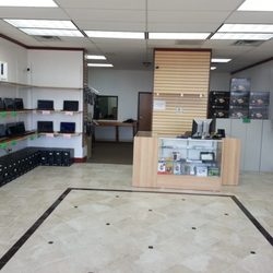 Champion Cellphone & Computers Repairs