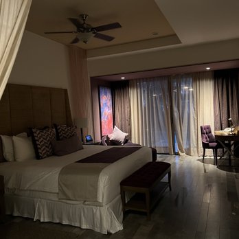 Secrets Vallarta Bay - Preferred room - Hotels Near Me - Puerto Vallarta, JAL