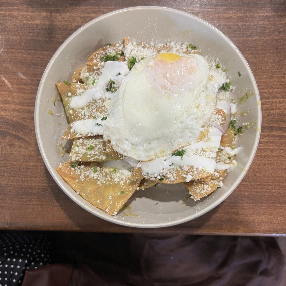 chilaquiles chilaquiles
