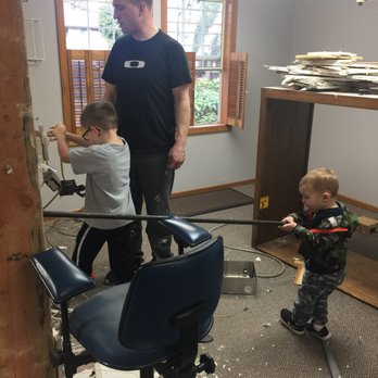 Sunnyslope Dental - It's a family affair. Everyone helps when it comes to demo! - General Dentistry Near Me - Salem, Oregon Sunnyslope Dental - It's a family affair. Everyone helps when it comes to demo! - General Dentistry Near Me - Salem, Oregon