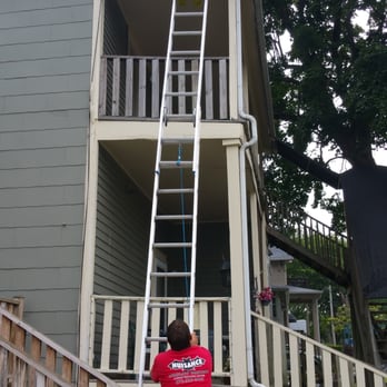 Nuisance Wildlife Control - Checking for squirrel access - Wildlife Control Near Me - Brownsville, Kentucky Nuisance Wildlife Control - Checking for squirrel access - Wildlife Control Near Me - Brownsville, Kentucky