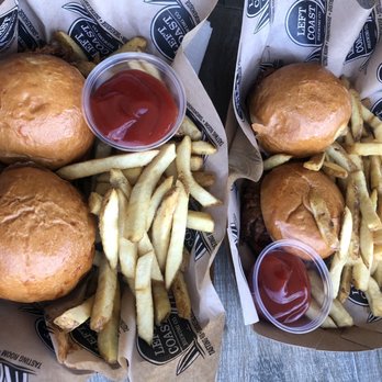 Left Coast Brewing - sliders - Barbeque Near Me - Irvine, California Left Coast Brewing - sliders - Barbeque Near Me - Irvine, California