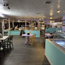 21st Amendment Creamery and Bakery - Inside looking to Hwy 18