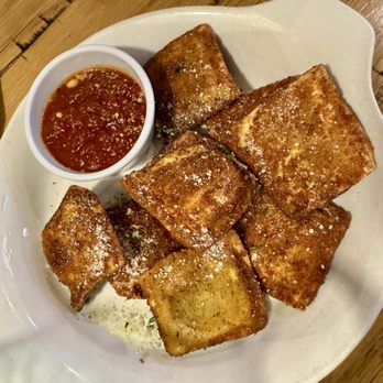 Olive Garden Italian Restaurant - Toasted ravioli~ - Italian Near Me - Buford, Georgia