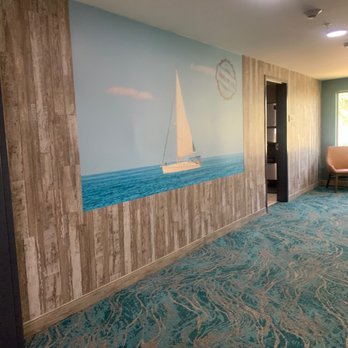 Sun Coast Park - Hallway - Hotels Near Me - Anaheim, California Sun Coast Park - Hallway - Hotels Near Me - Anaheim, California