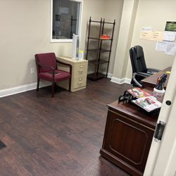 Dirty Doves Cleaning - Deep cleaning floors