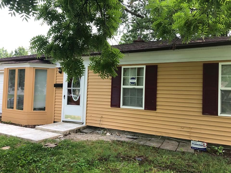 Slide of Goodly House