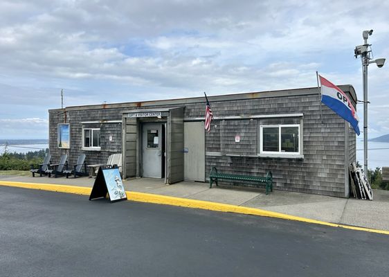 The Astoria Column by null
