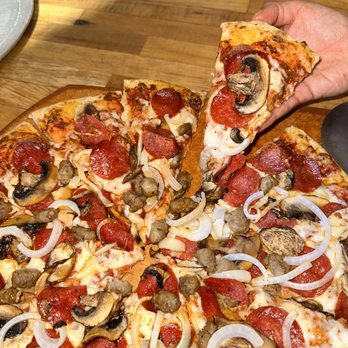 La Quinta Pizza - Rosa's 5 million dollar pizza is topped with pepperoni, sausage, onions, and mushrooms - Pizza Near Me - Redwood City, California La Quinta Pizza - Rosa's 5 million dollar pizza is topped with pepperoni, sausage, onions, and mushrooms - Pizza Near Me - Redwood City, California