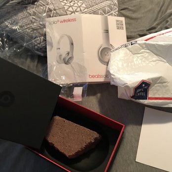 PayMore - This is the brick and what it came in - Electronics Near Me - Massapequa, New York