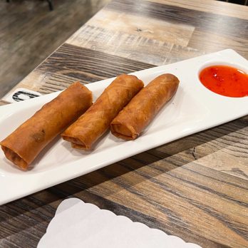 Top BBQ & Noodle - A14 Seafood Egg Roll - Seafood Near Me - Gardena, California Top BBQ & Noodle - A14 Seafood Egg Roll - Seafood Near Me - Gardena, California